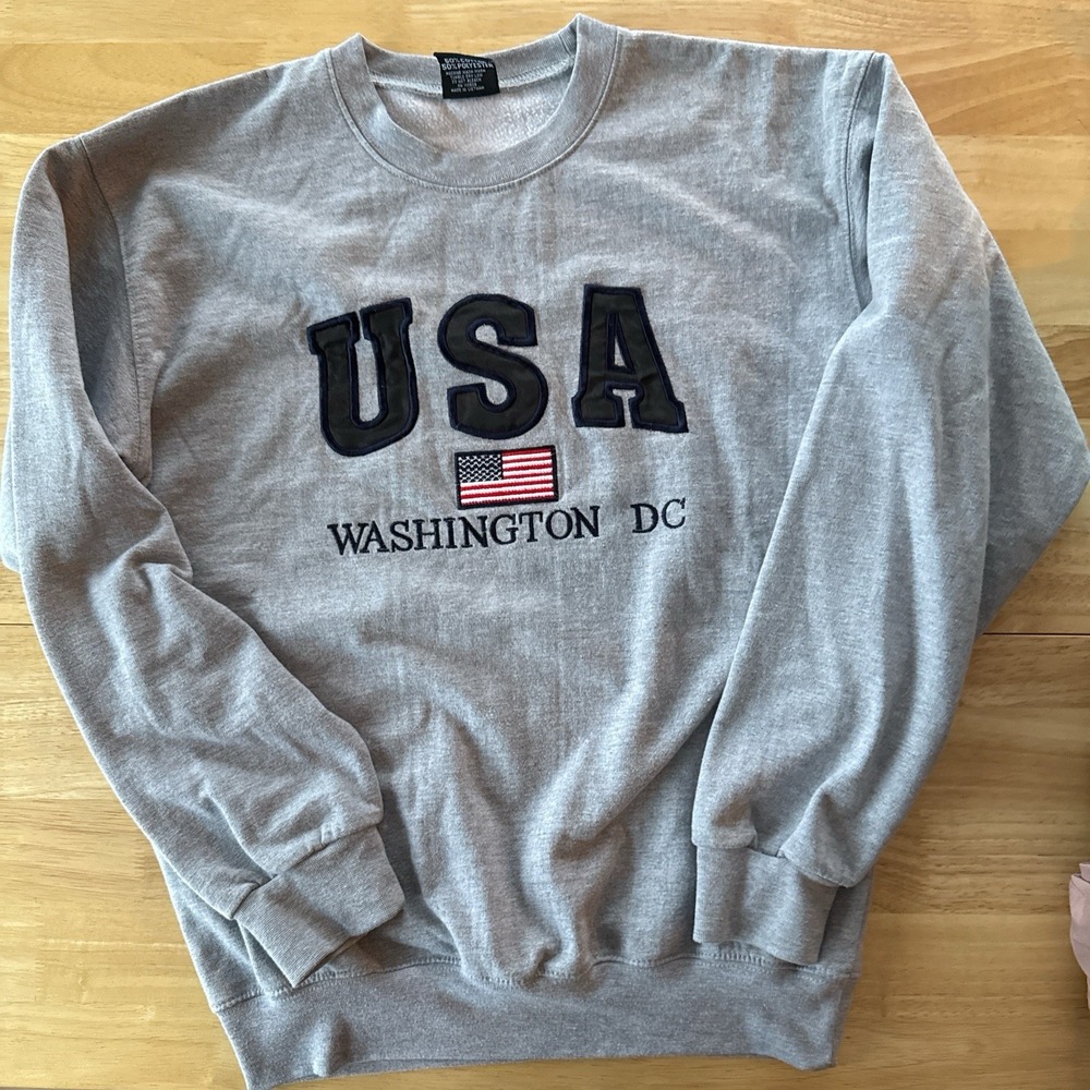 Vintage Men's Sweatshirt Gray Crewneck Pullover‎ Washington DC USA Flag (Medium)